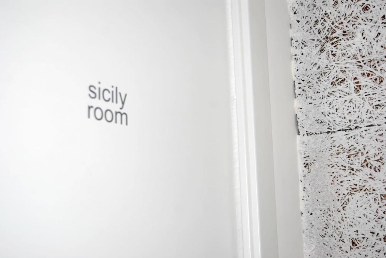 Suite Dreams Агридженто Екстериор снимка